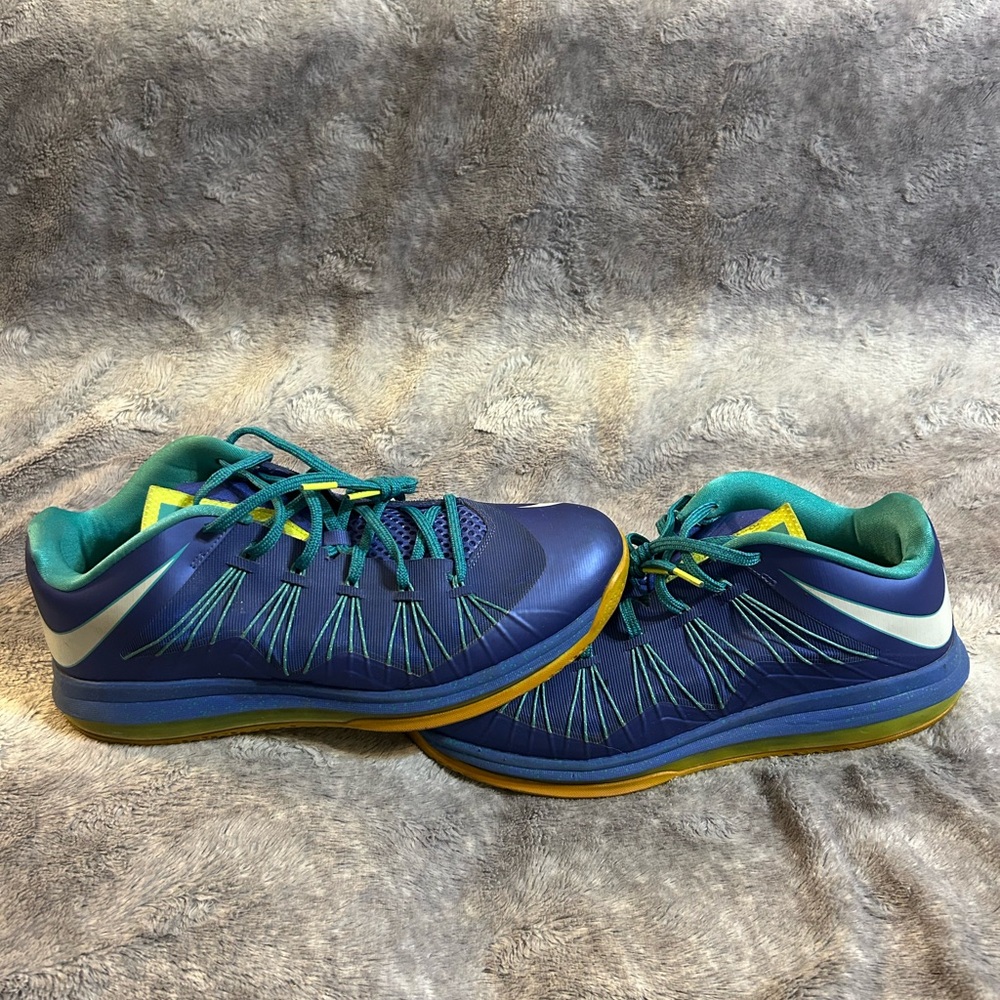 Nike Air Max LeBron 10 Low Sprite Size 12